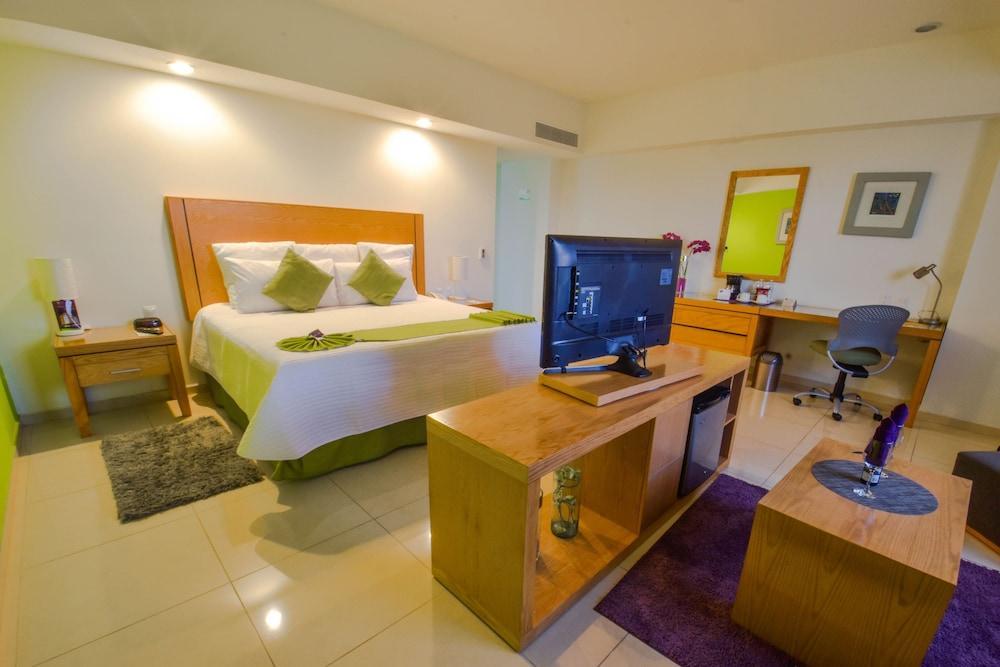 Hotel Hb Córdoba Esterno foto