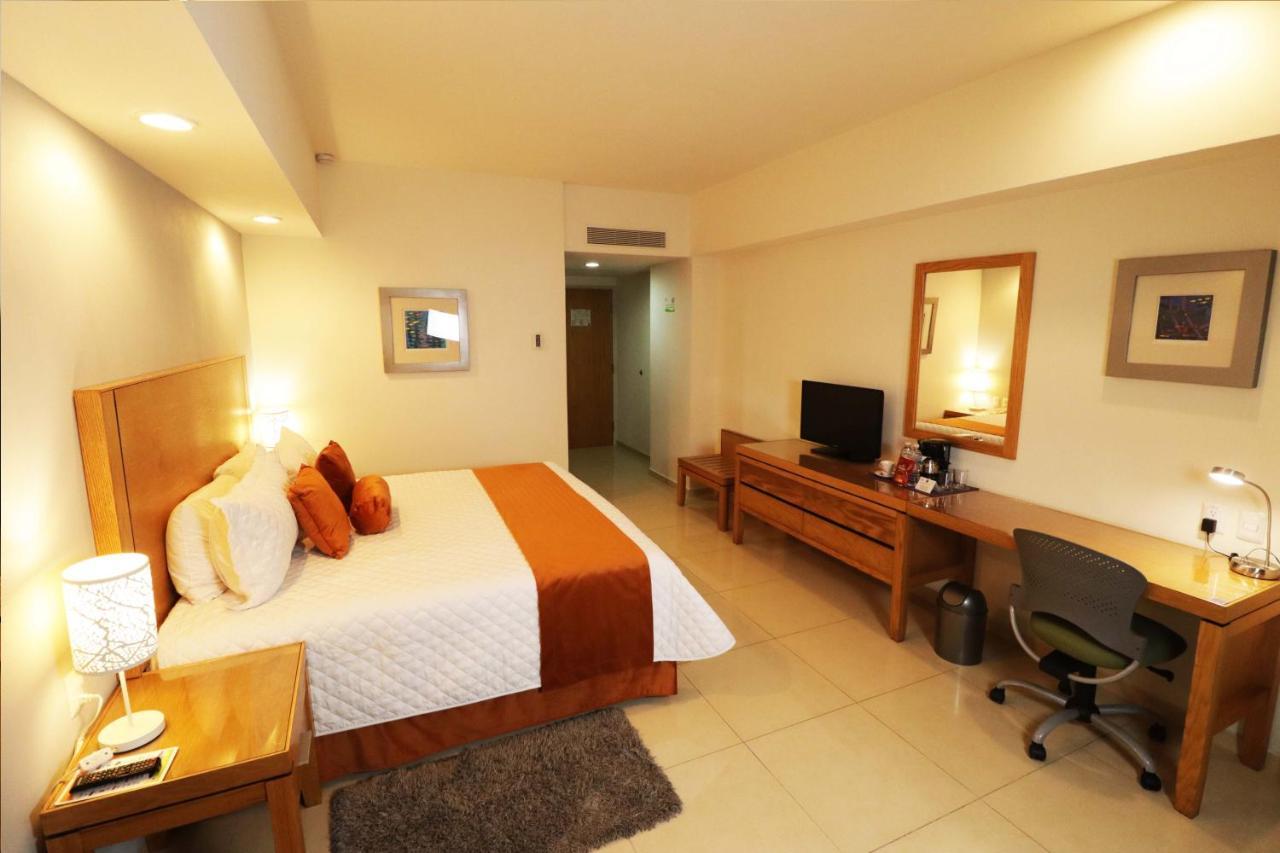 Hotel Hb Córdoba Esterno foto