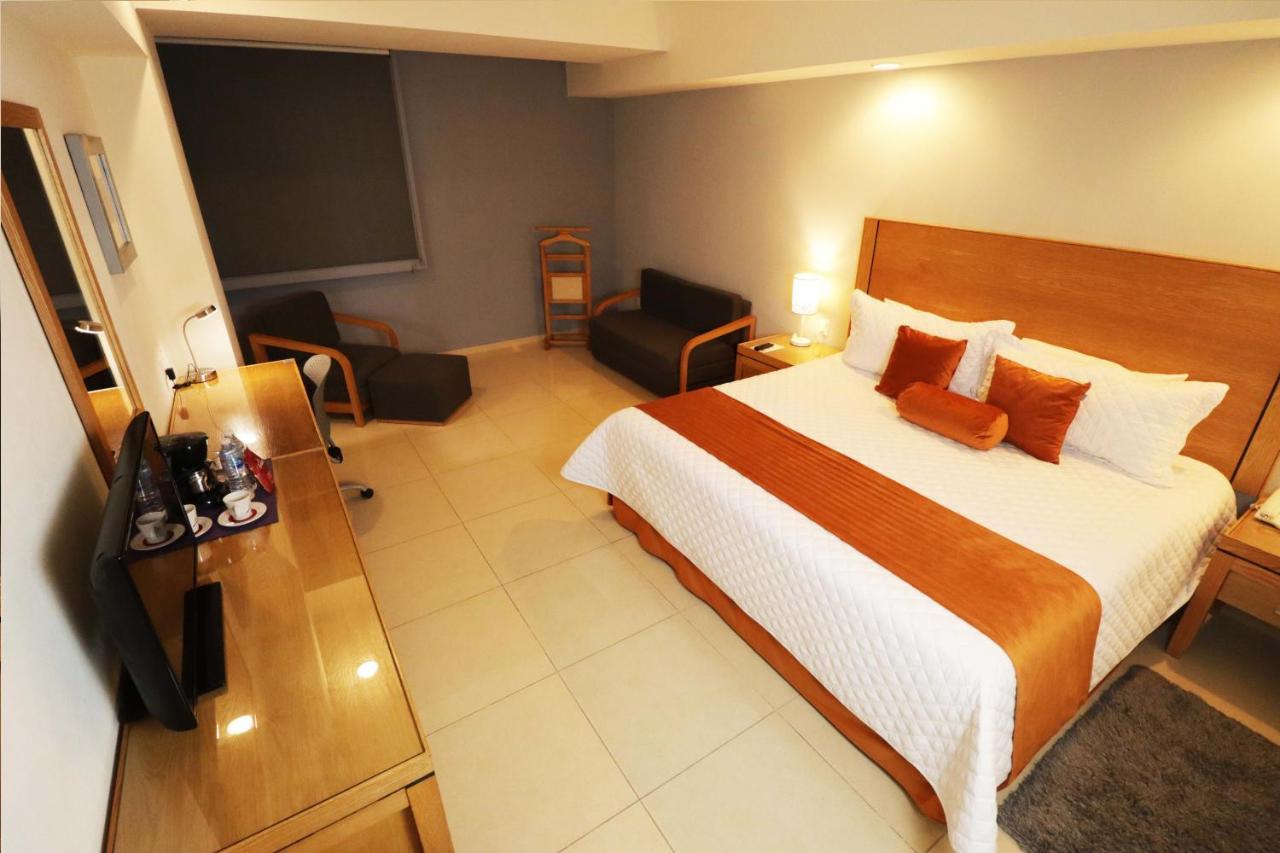 Hotel Hb Córdoba Esterno foto