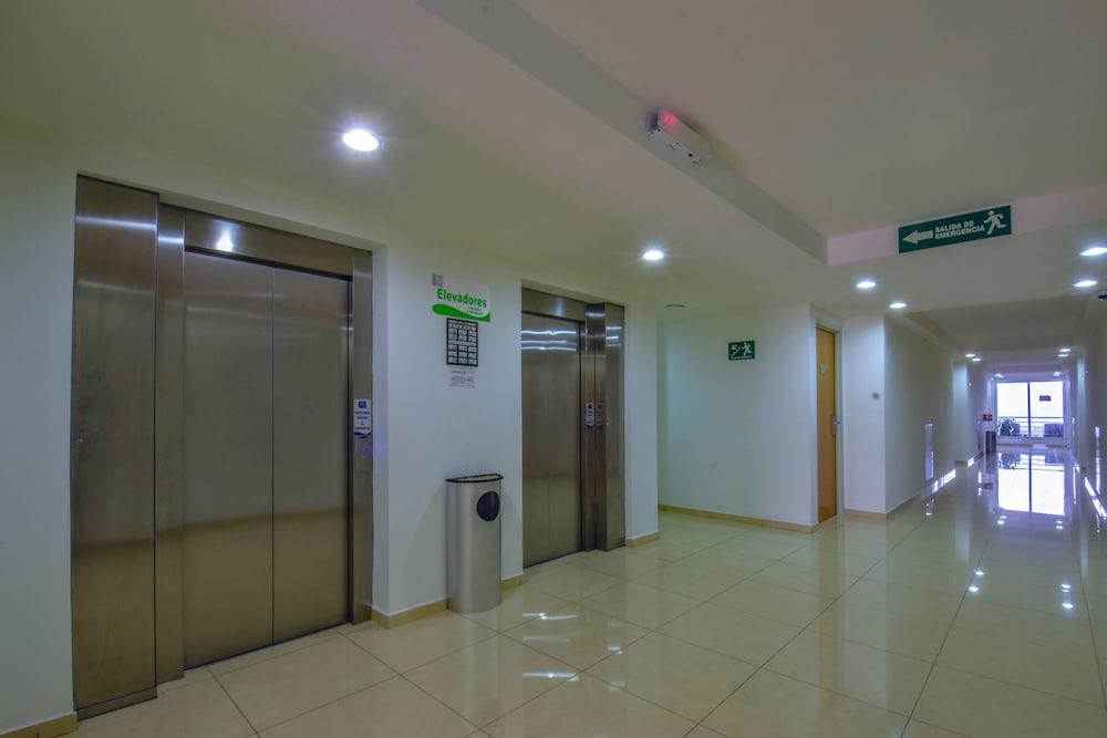 Hotel Hb Córdoba Esterno foto